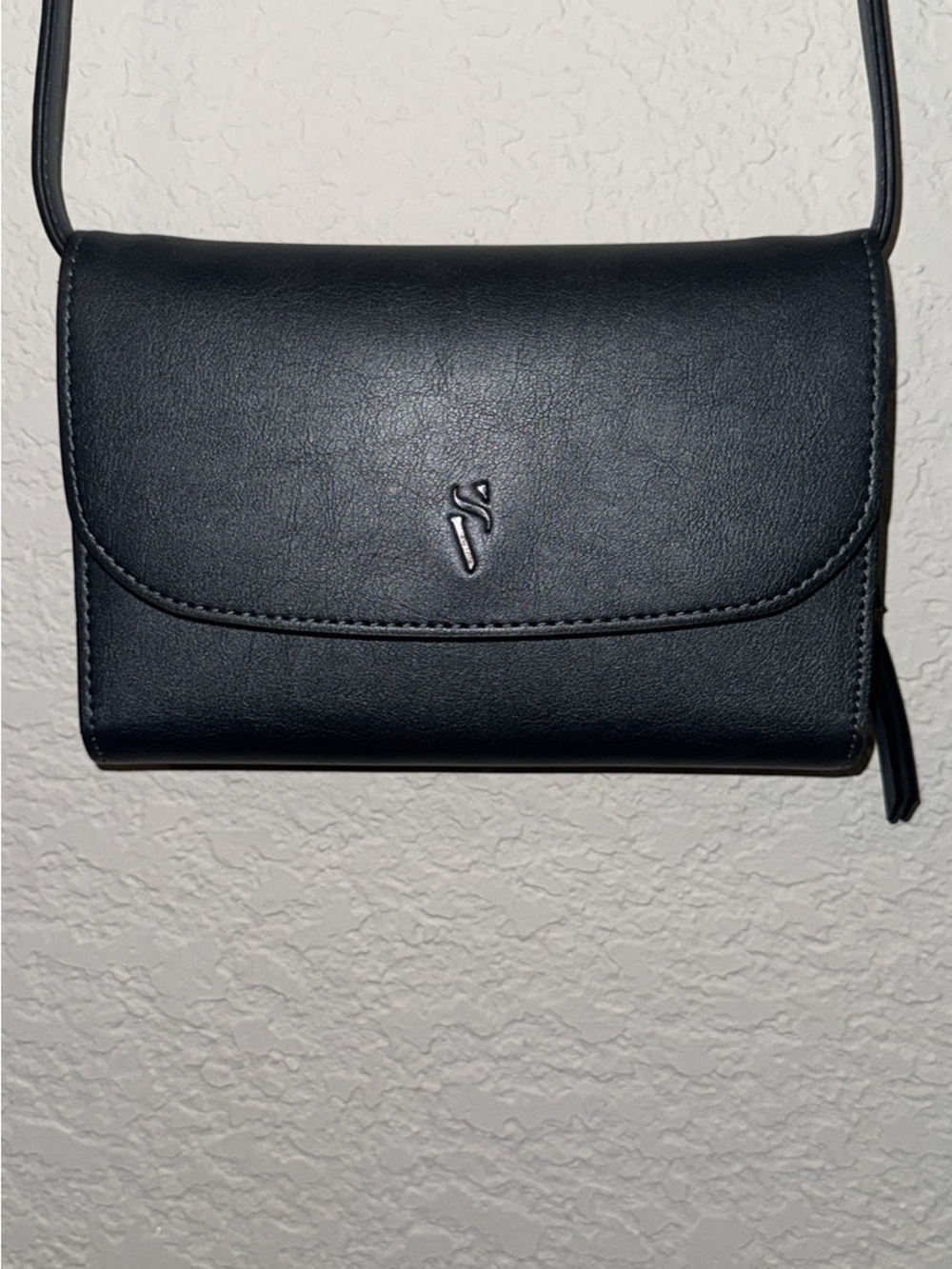 Simply Vera Wang Nash Small Crossbody Bag handbag purse